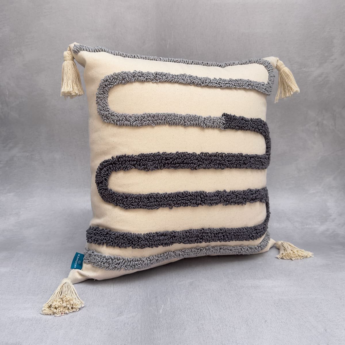 Cojín Cusco_Trazo_1 Cojín Cusco Trazo 48×48 - Imagen 1